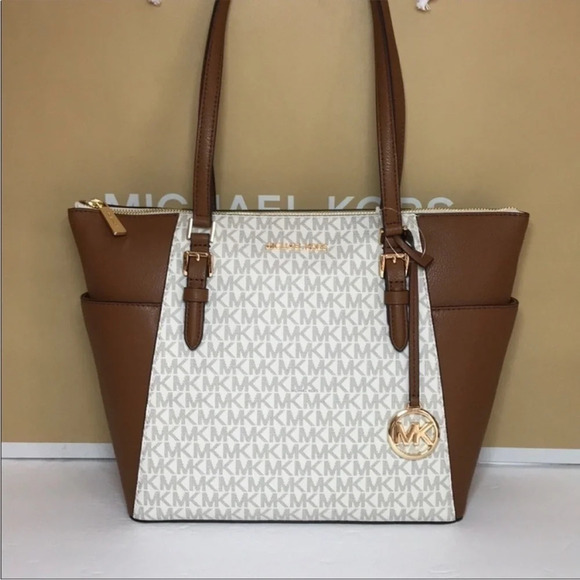 Michael Kors Charlotte LG TZ Tote Vanilla/ Brown Leather - Picture 1 of 9